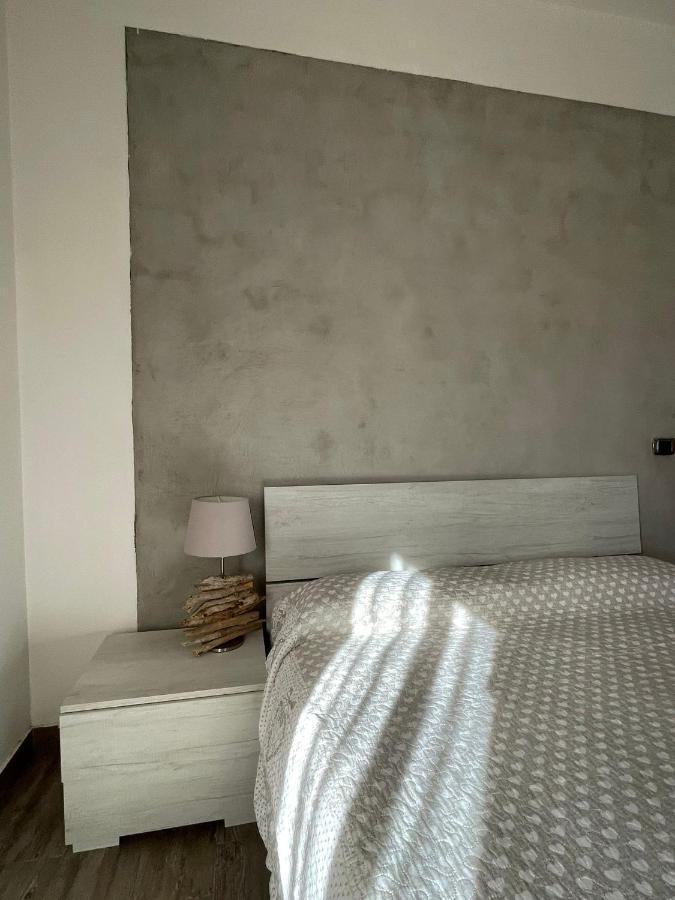 Sweet Emma Bed & Breakfast กาแซร์ตา ภายนอก รูปภาพ